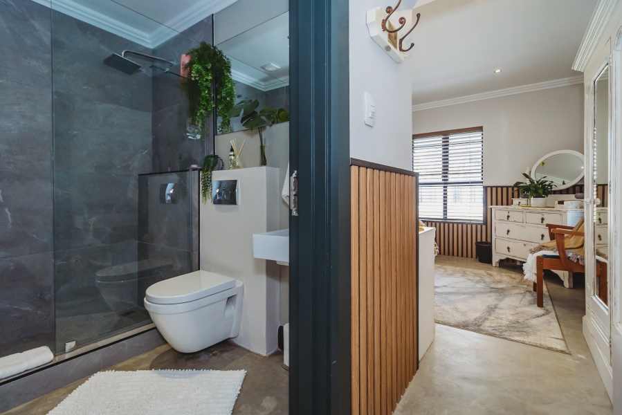 4 Bedroom Property for Sale in Camphersdrift Western Cape